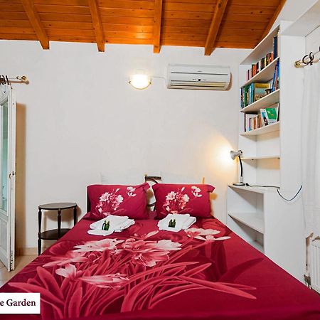 House In The Olive Garden Apartment Agios Ioannis  Exterior photo